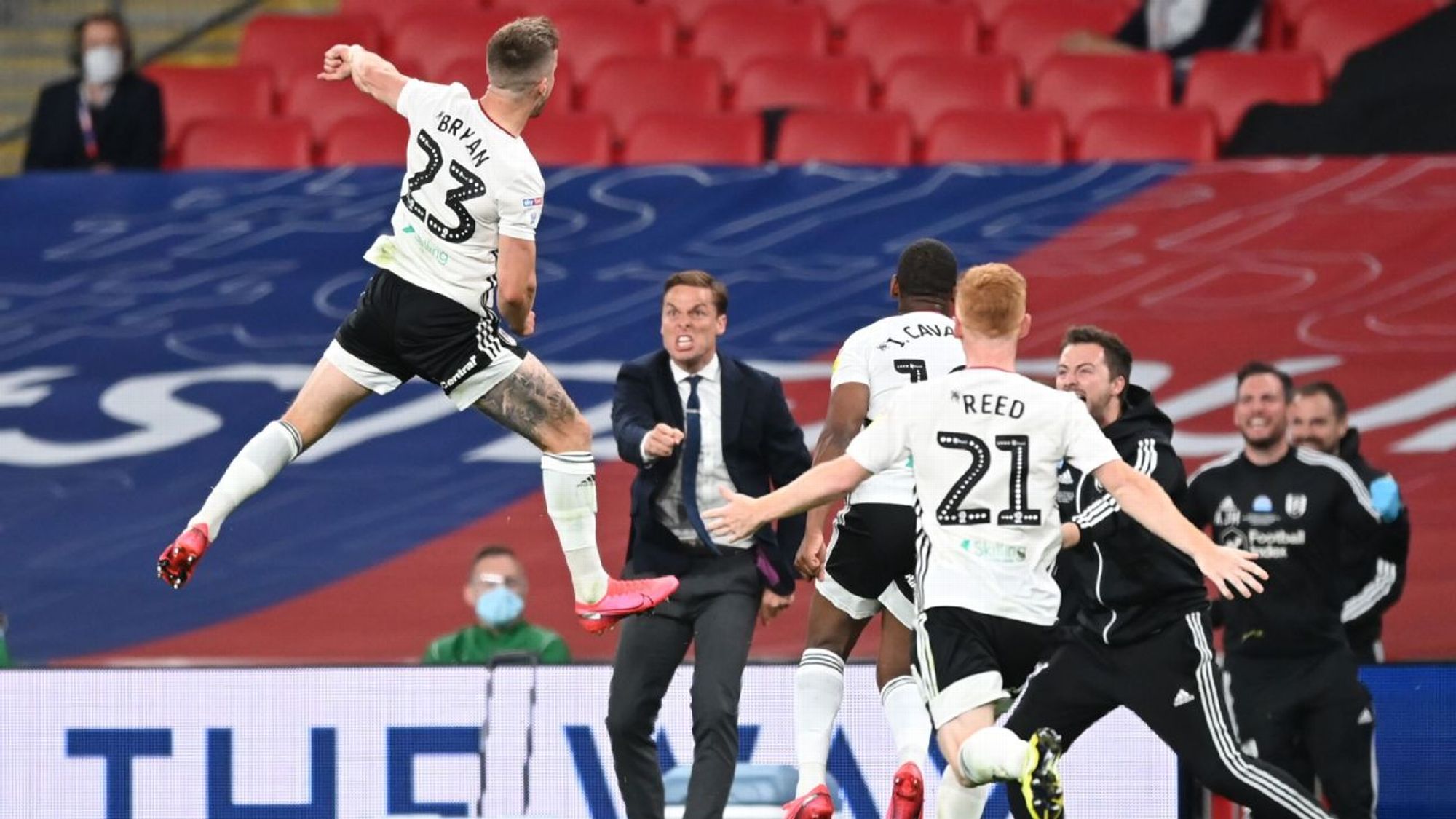 的战术配合 的战术配合